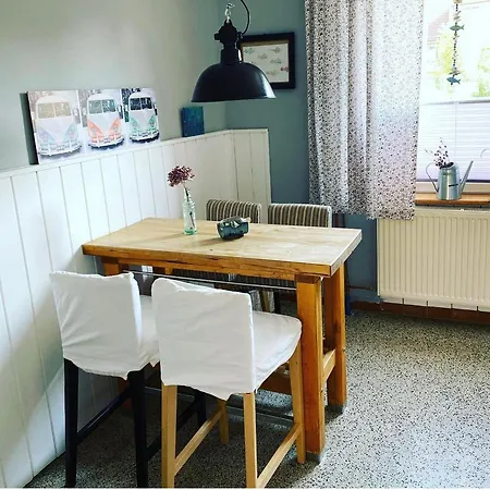 Heinz Ruhmann In Apartment