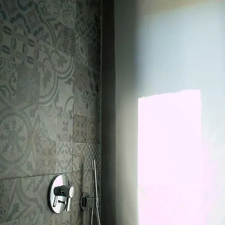 Heinz Ruehmann In Nicht Buchbar Apartman *