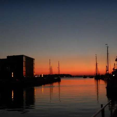 Apartmán Heinz Ruehmann In Nicht Buchbar *